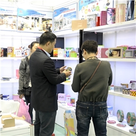 為客戶解難 為客戶解難