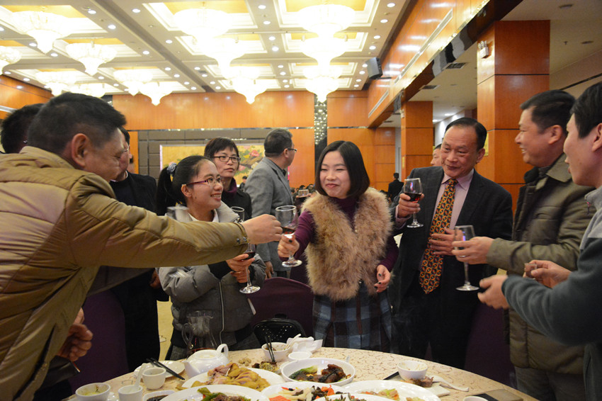 廣州鐵罐廠博新 廣州鐵罐廠博新