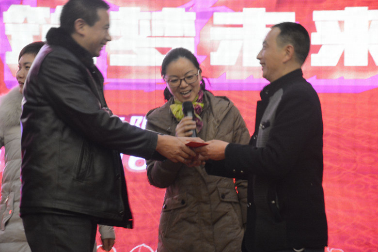 廣州鐵罐廠博新 廣州鐵罐廠博新