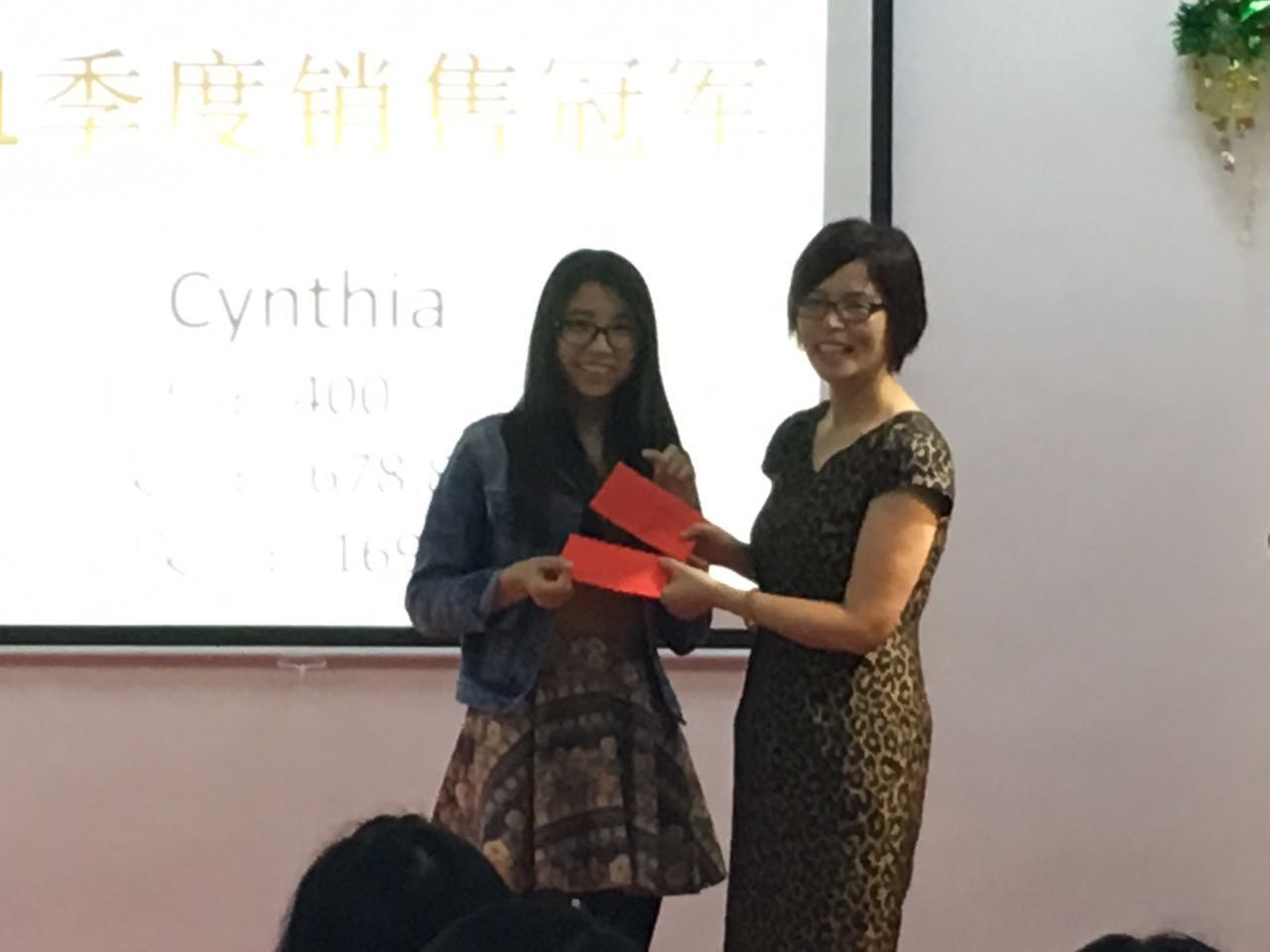 馬口鐵盒供應(yīng)商 馬口鐵盒供應(yīng)商